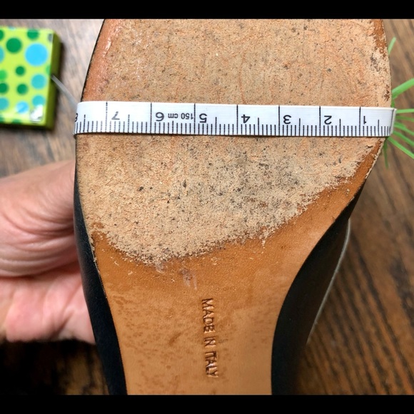 💠 Vintage Salvatore Ferragamo Boutique Pumps 8 Narrow - Picture 9 of 9